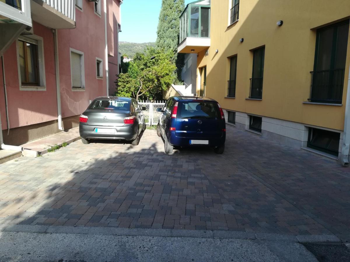 מוסטר Villa Salvia מראה חיצוני תמונה